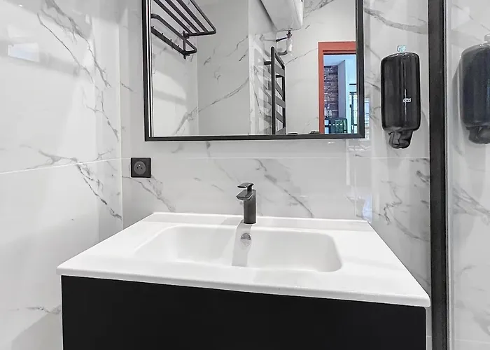 104 - De Gamme, Wifi, Climatisation Appartement *